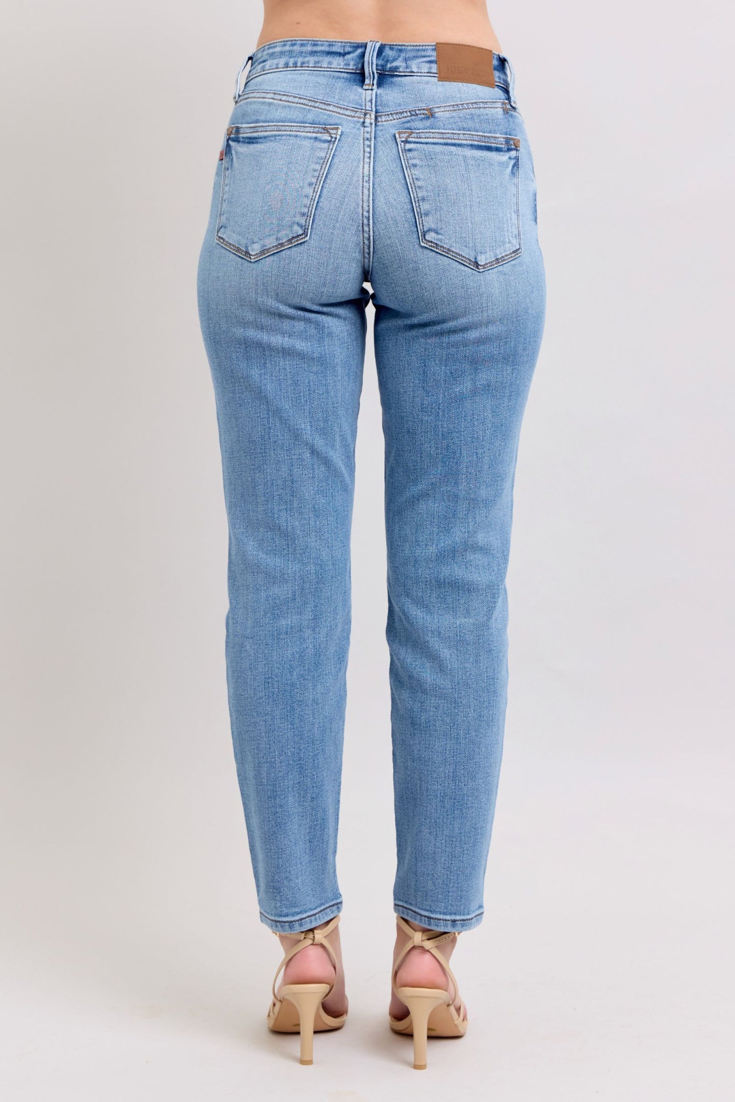 JUDY BLUE Vintage Wash Slim Fit Jeans with Cell Phone Pocket