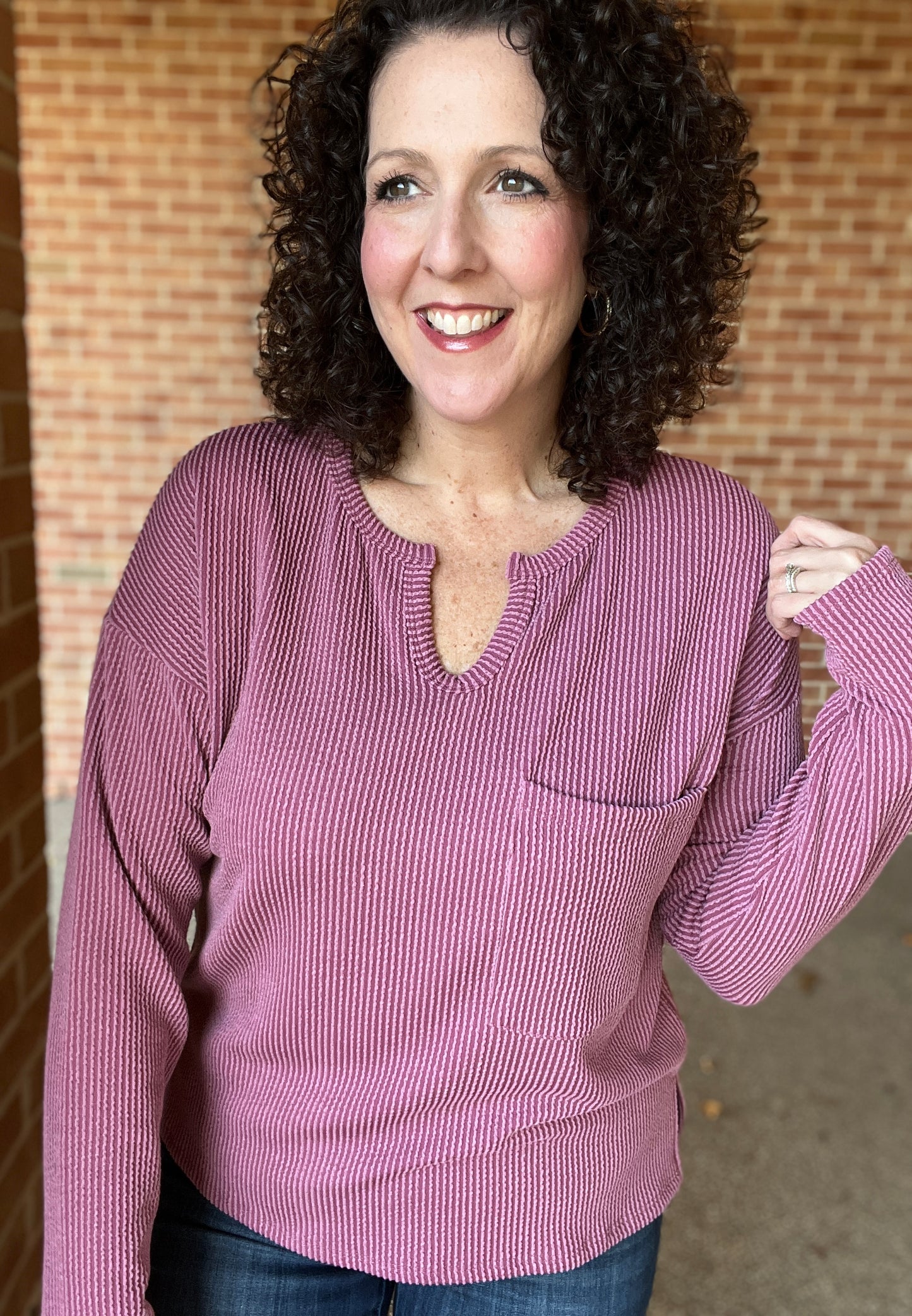 Corded Hi Lo V Neck Top