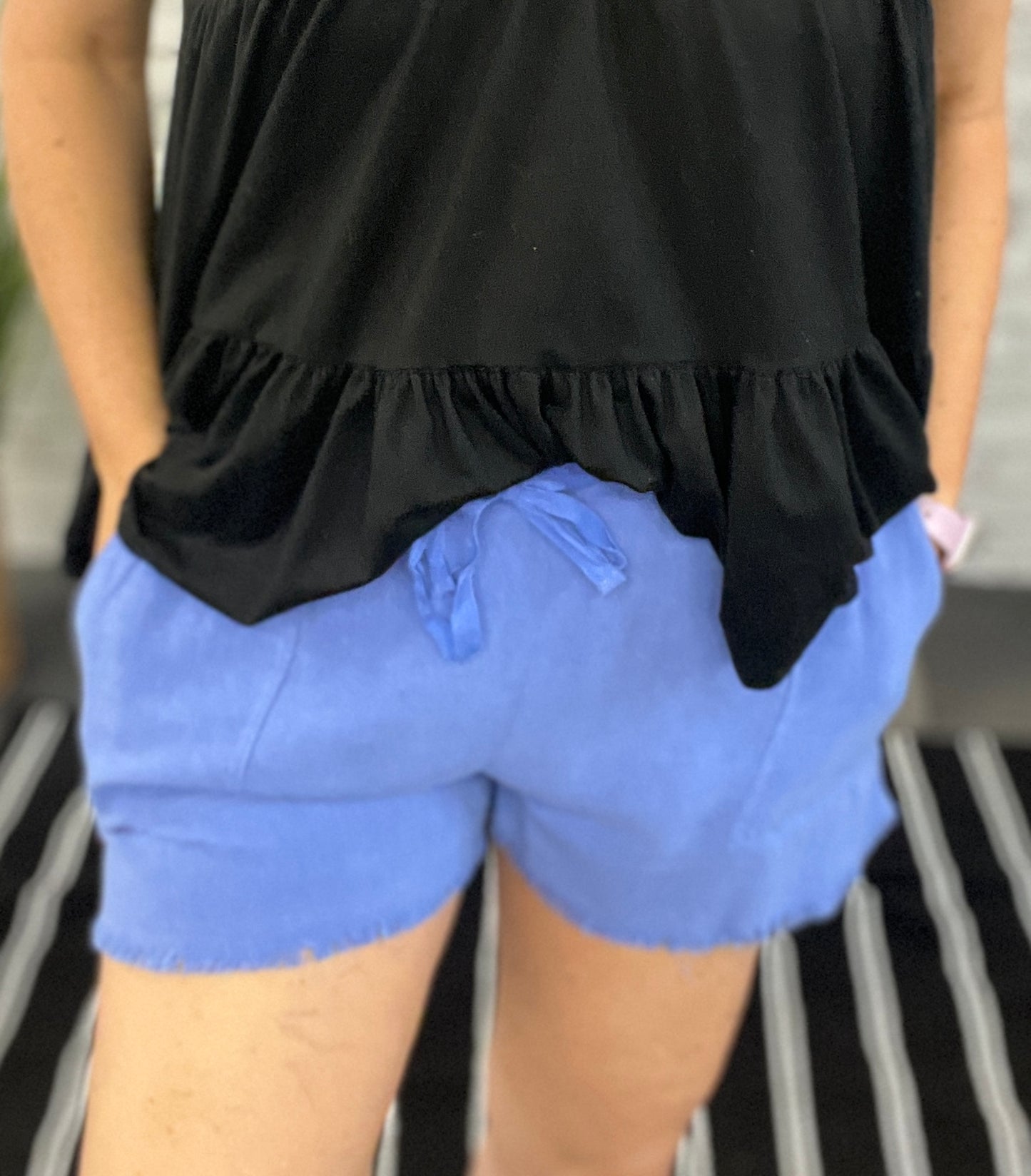 Linen Shorts with Frayed Edge
