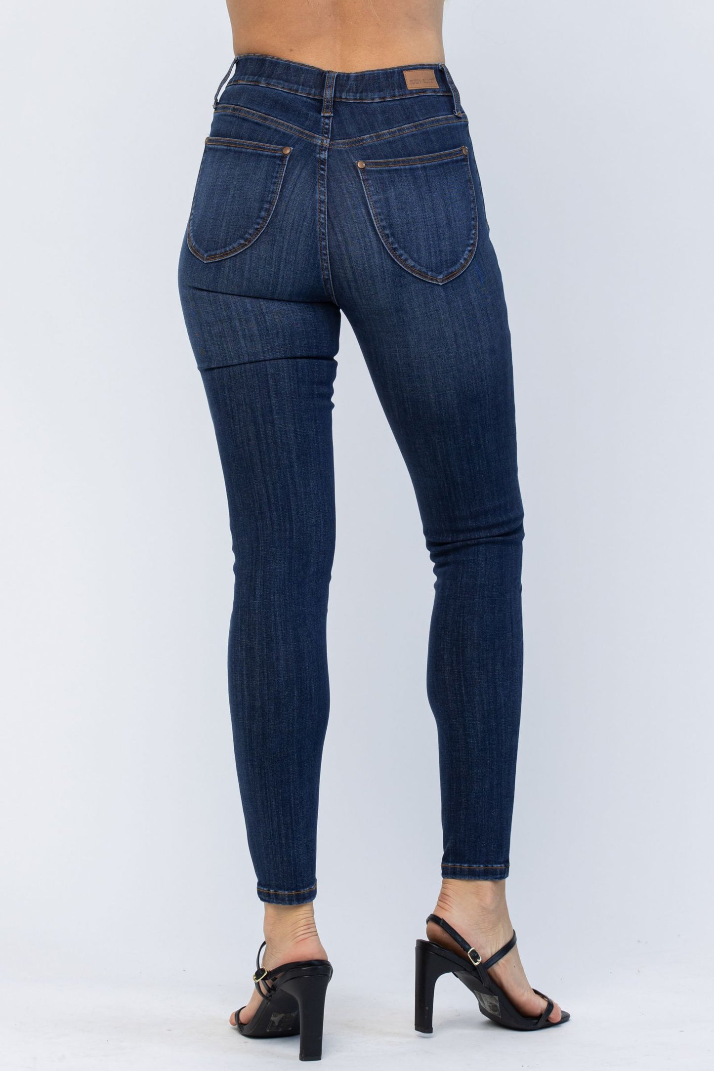 JUDY BLUE Pull On Dark Denim Jeans