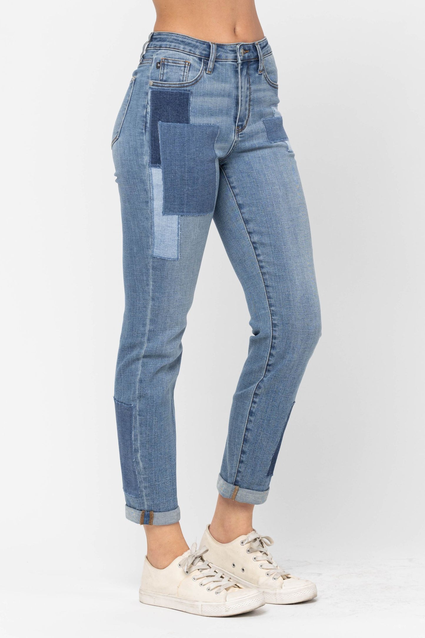 JUDY BLUE Patch Boyfriend Jeans