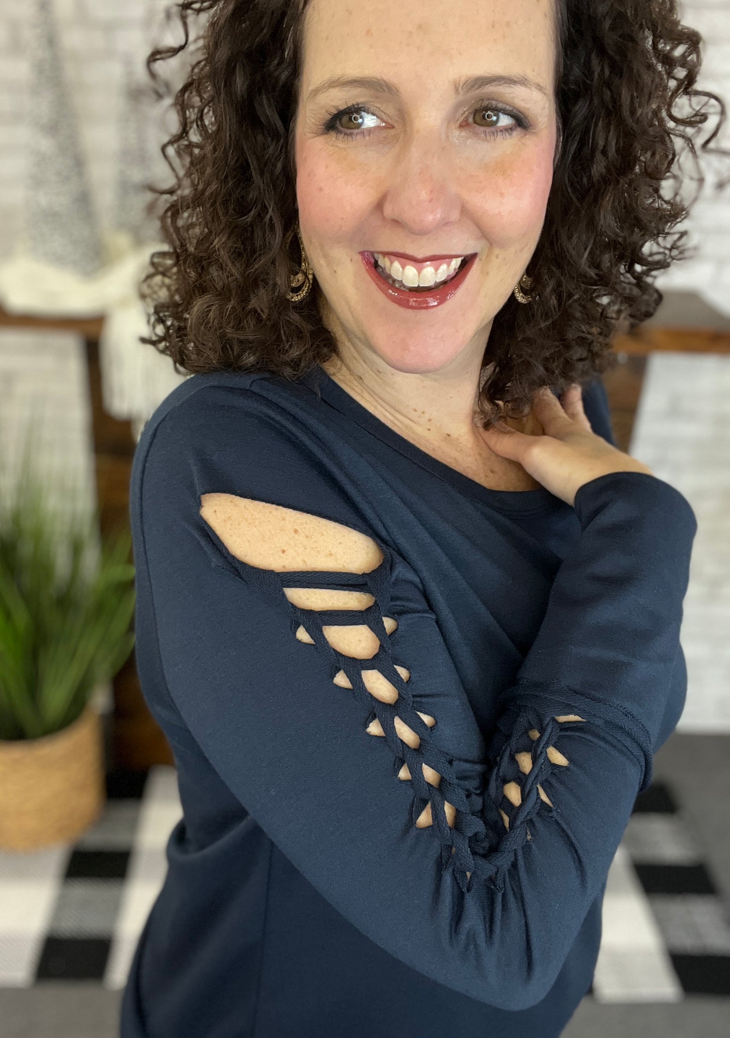 Twisted Cut Sleeve Top