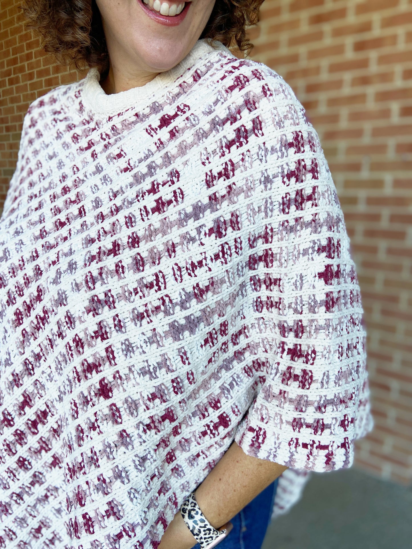 Cross Knit Poncho - WINE