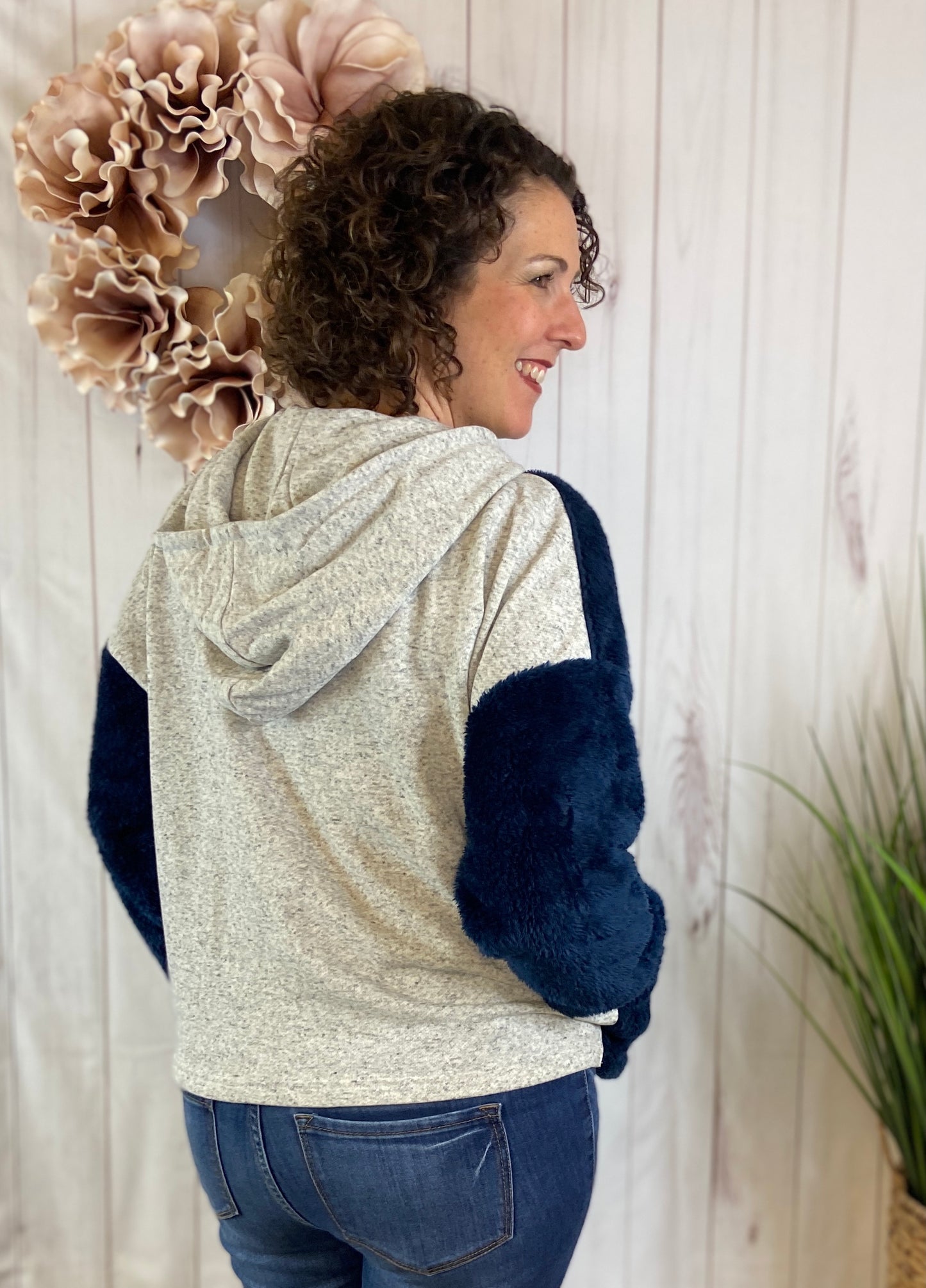 Fuzzy Knit Half-Zip Hooded Pullover - NAVY