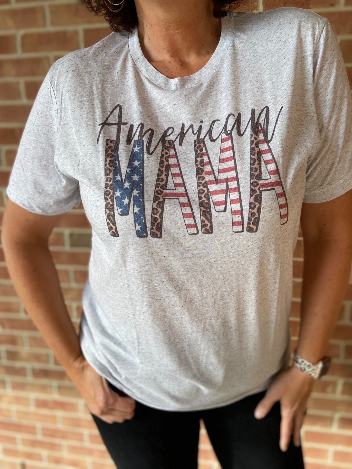 AMERICAN MAMA Graphic Tee