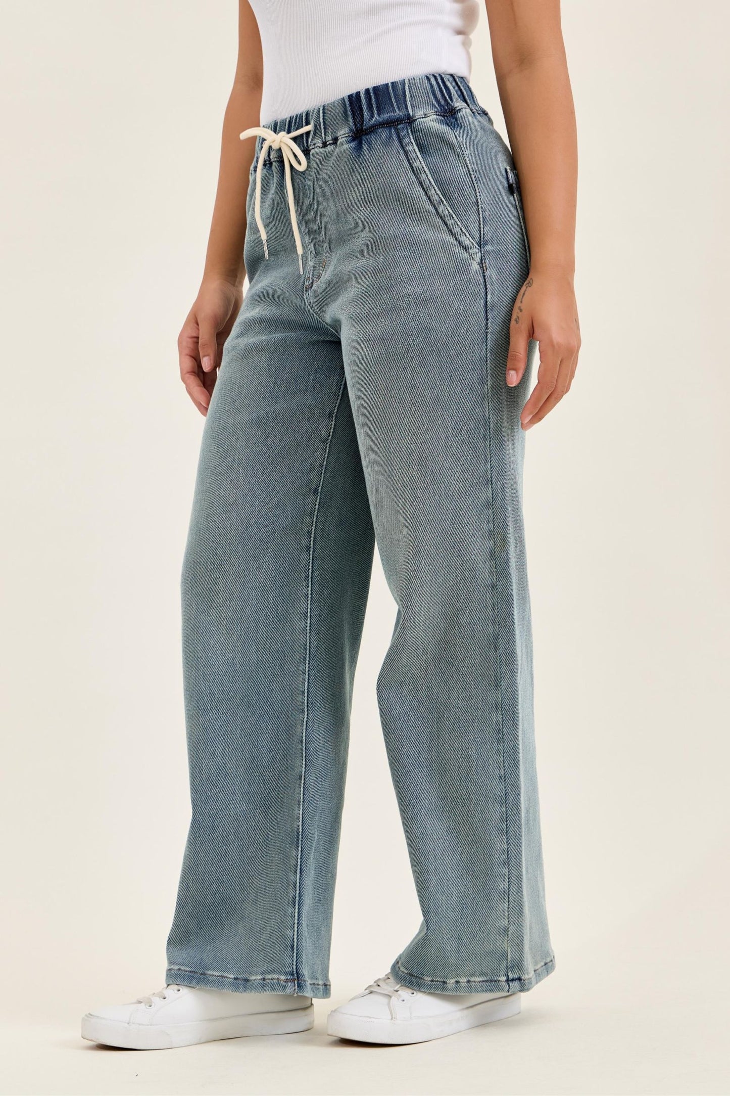 Judy Blue Wilhemina Baggy Knit Denim Jeans
