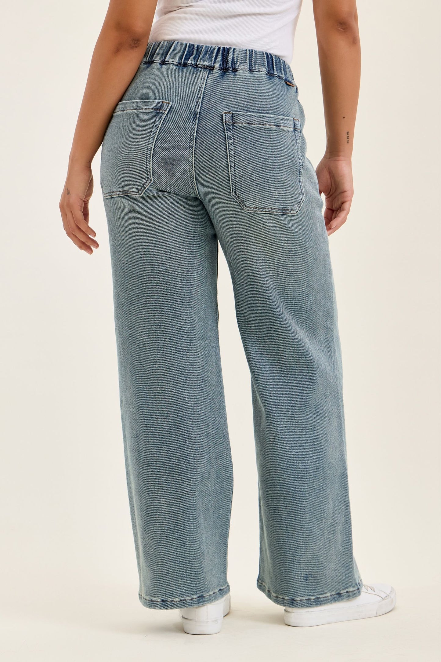 Judy Blue Wilhemina Baggy Knit Denim Jeans