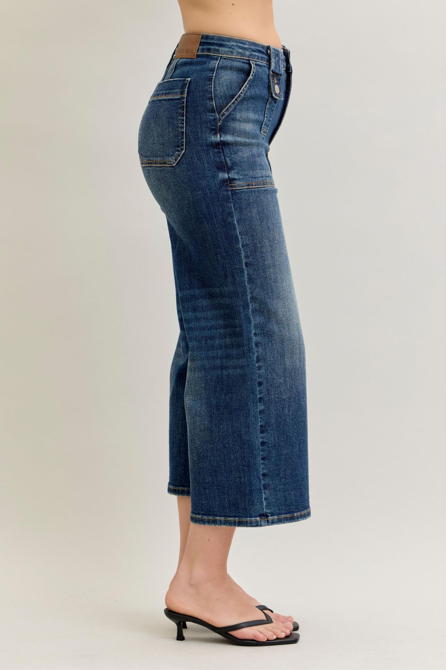 JUDY BLUE Cropped Utility and Patch Pocket Jeans