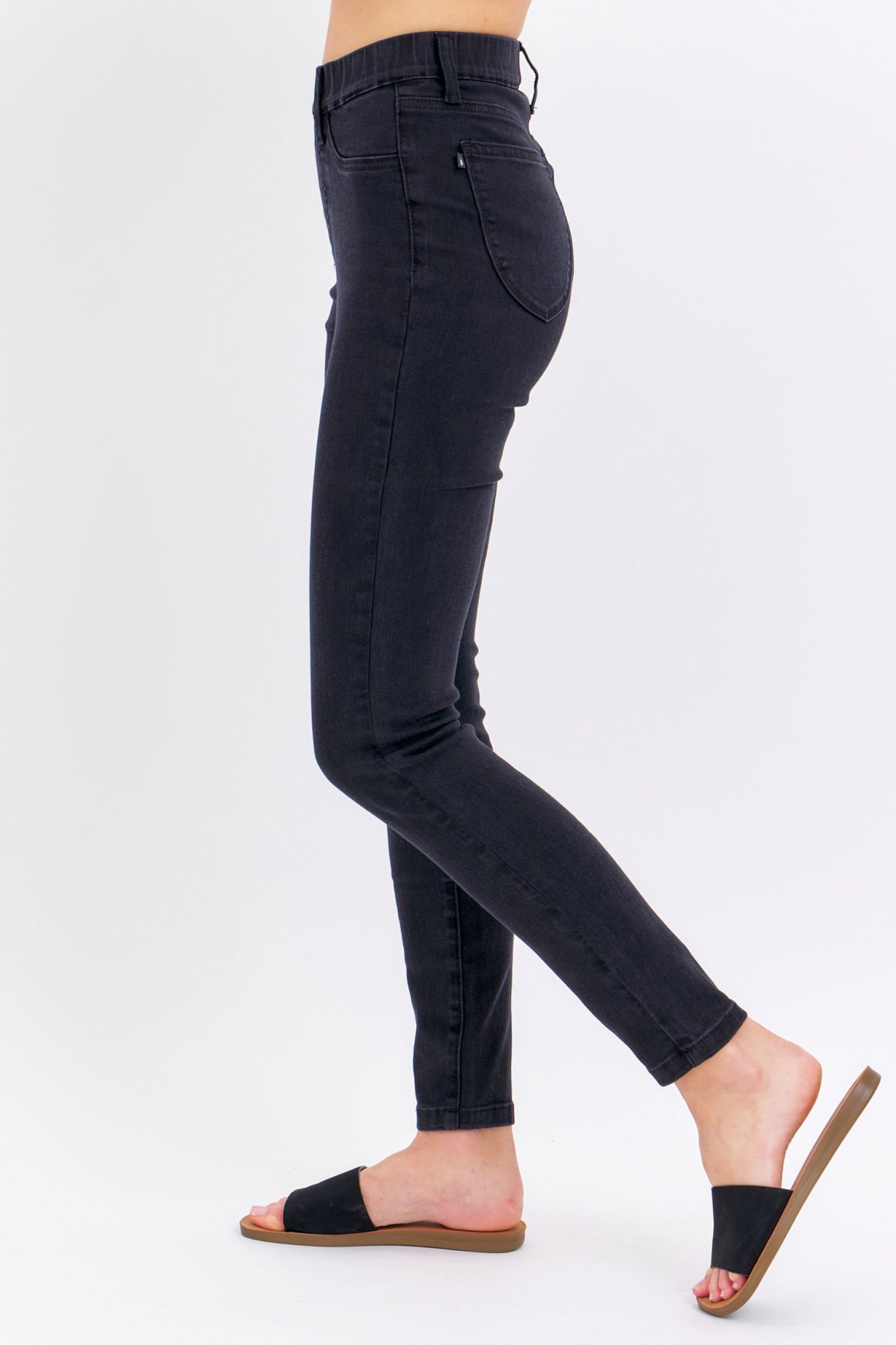 JUDY BLUE Washed Black Pull On Skinny Jeans