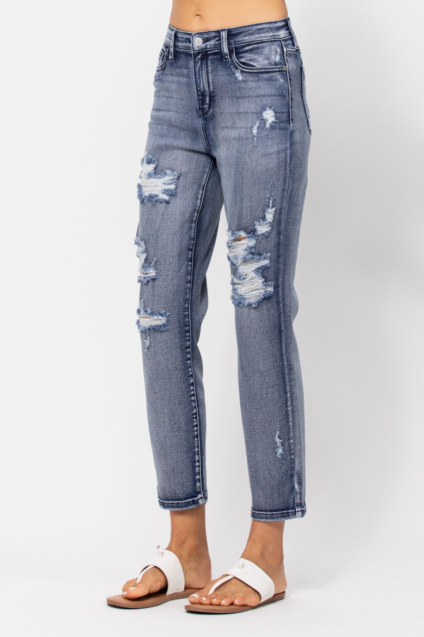 JUDY BLUE Vintage Wash Distressed Boyfriend Jeans