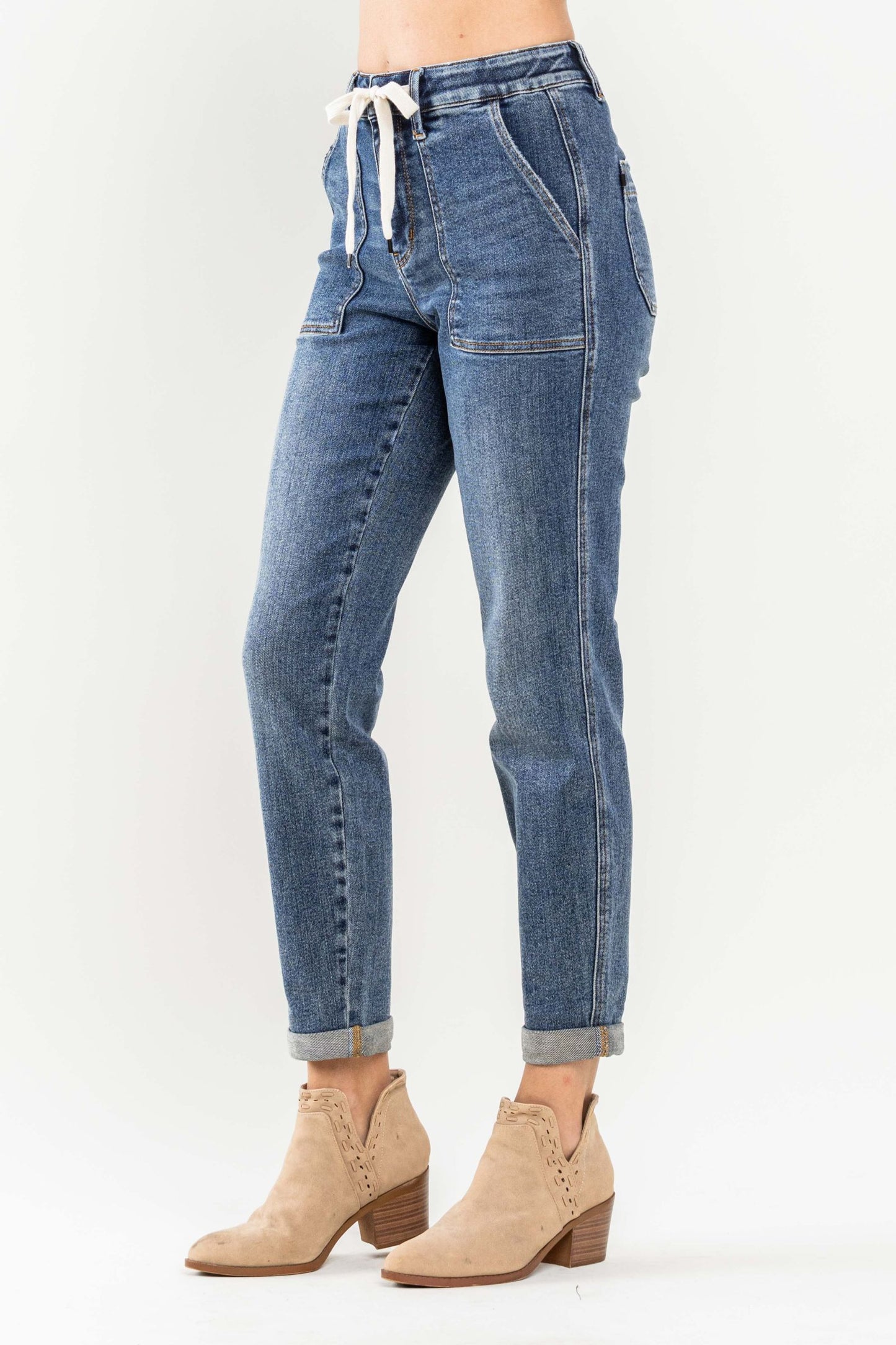 JUDY BLUE Medium Wash High Waist Jogger Jeans