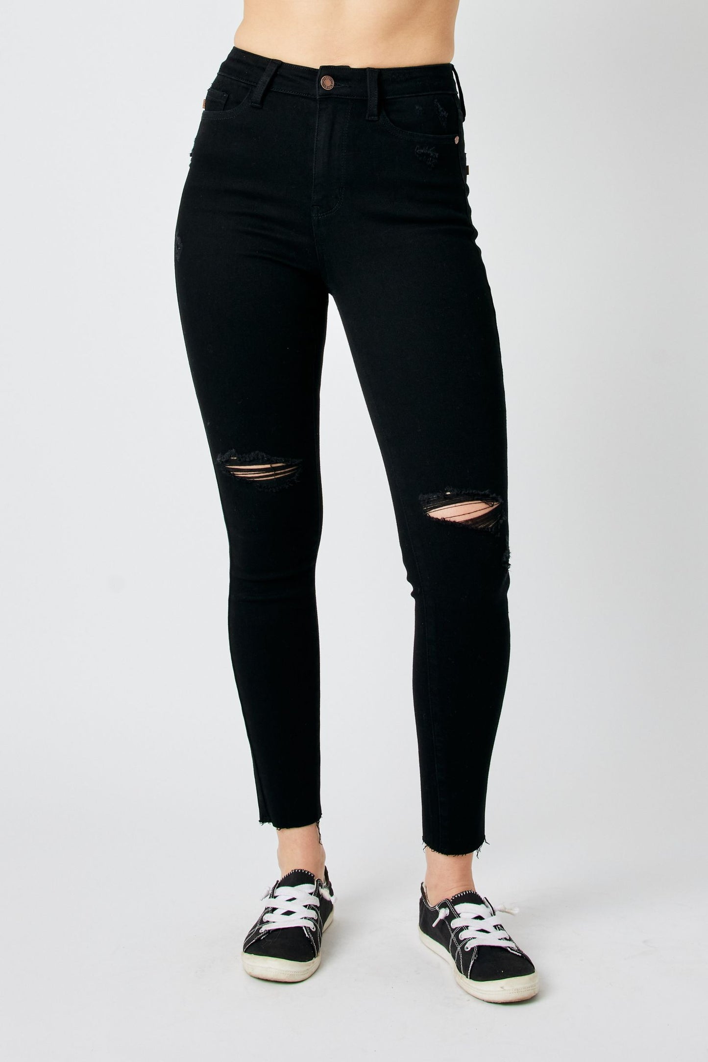 JUDY BLUE Distressed Skinny Black Jeans