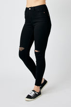 Load image into Gallery viewer, JUDY BLUE Distressed Skinny Black Jeans