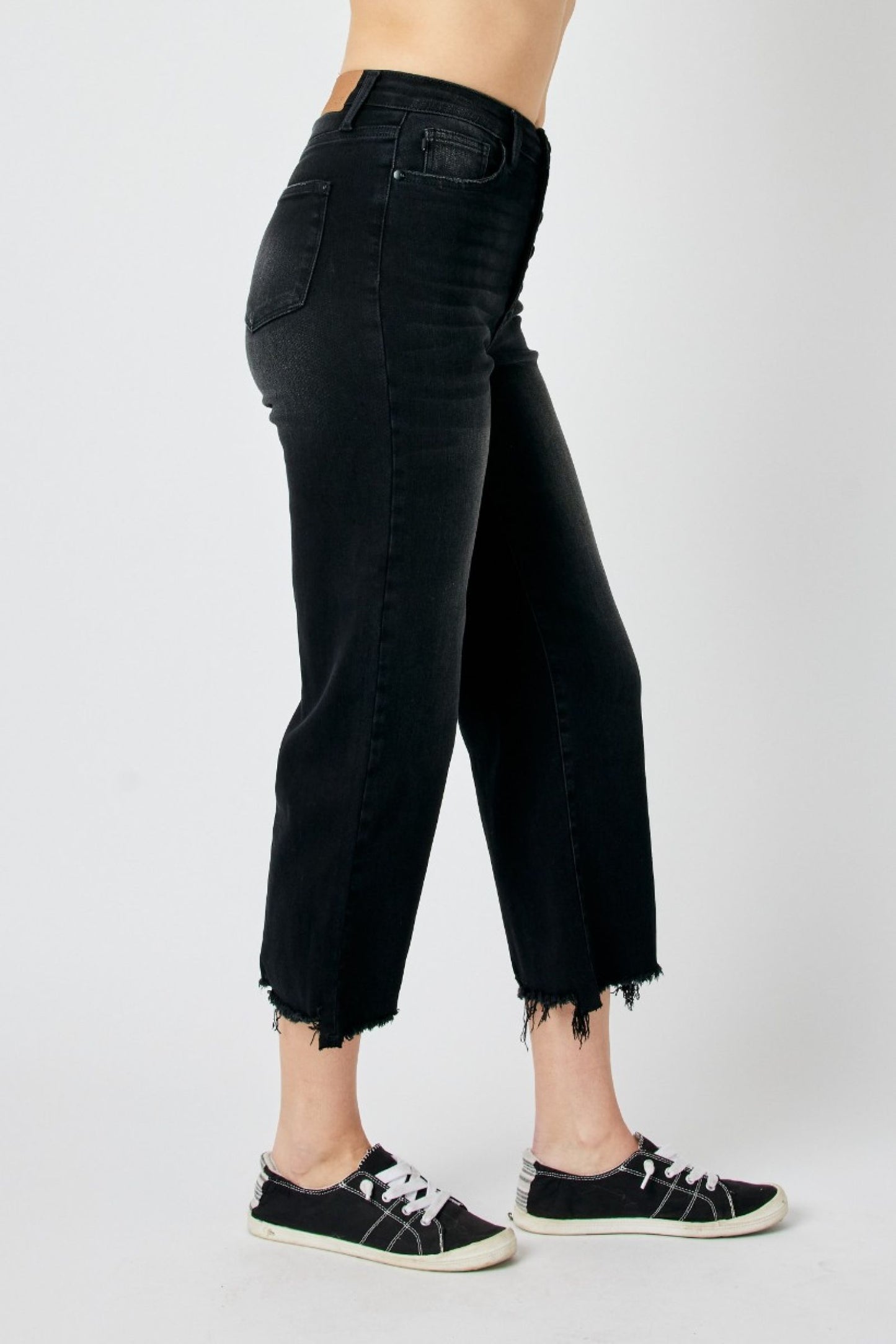 JUDY BLUE Washed Black Button Fly Cropped Jeans