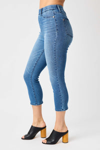 JUDY BLUE Cool Denim Pull On Capri