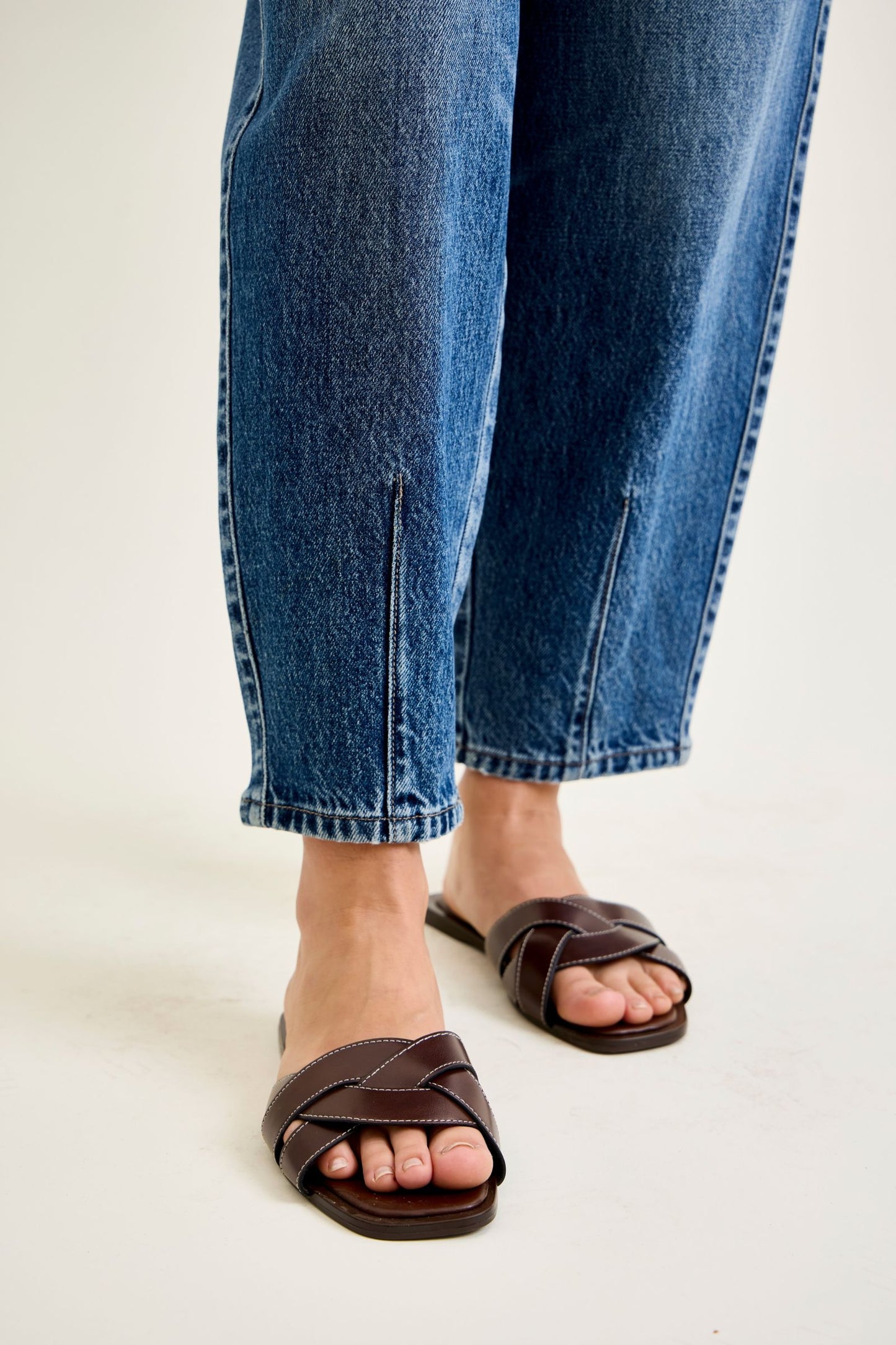 JUDY BLUE 'Rigid Magic' Barrel Jeans