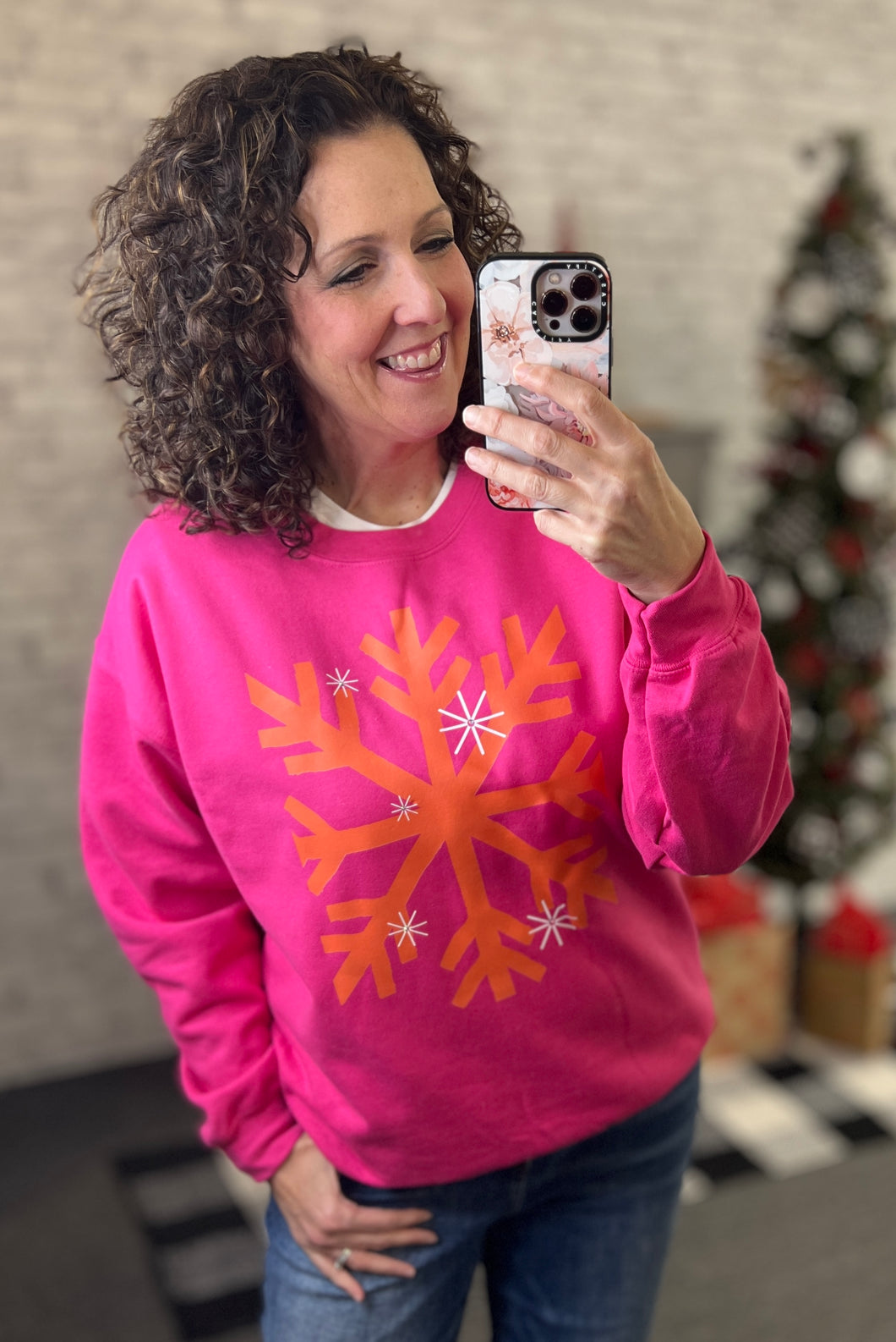 SNOWFLAKE Graphic Sweatshirt