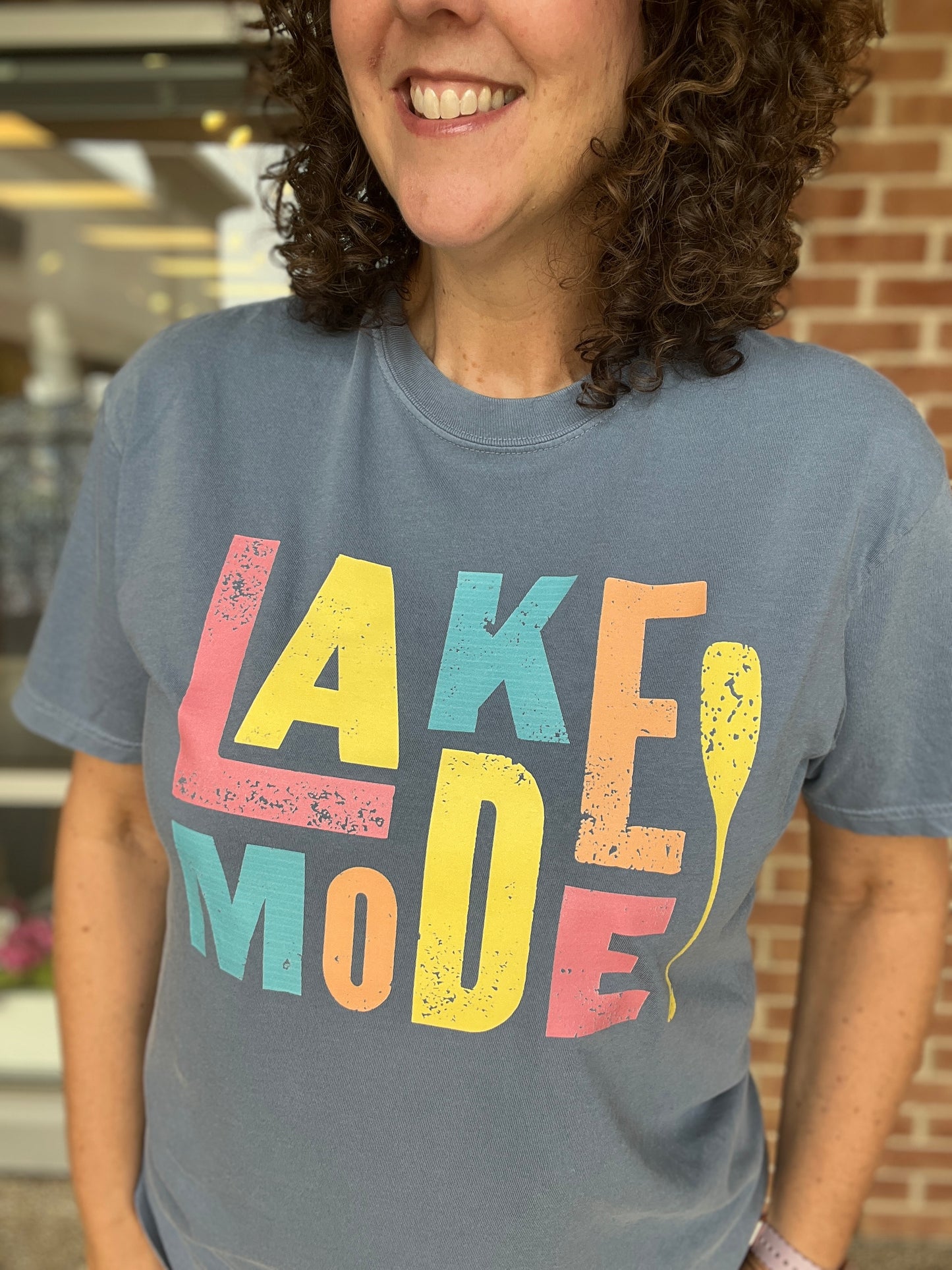LAKE MODE Graphic Tee