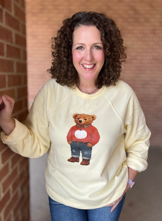 PREPPY PUMPKIN BEAR Graphic Sweatshirt