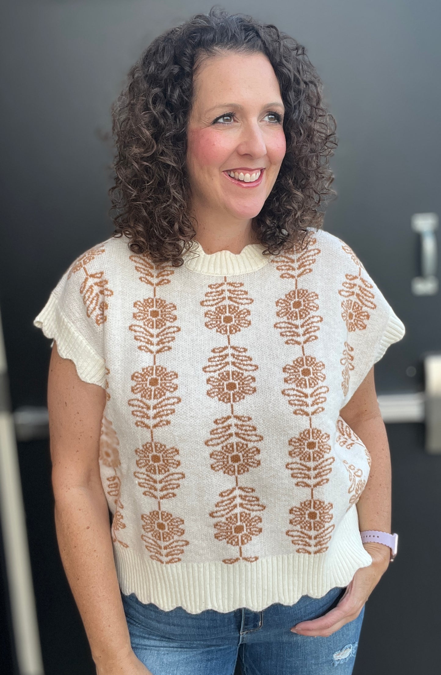 Short Sleeve Flower Sweater