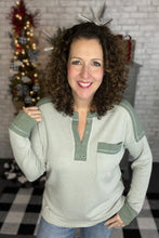 Load image into Gallery viewer, Waffle Knit Grommet Top with Contrast Trim