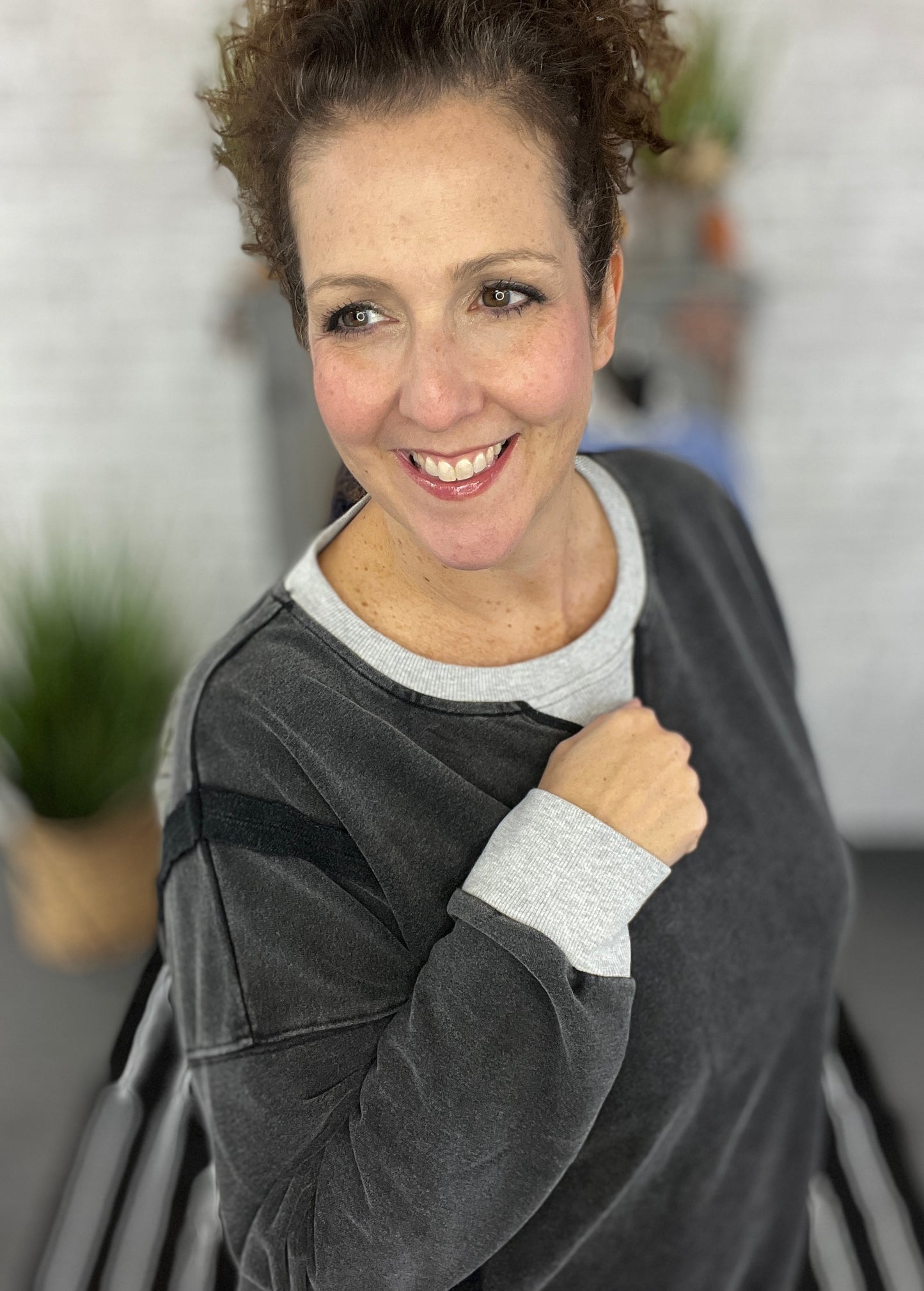 Washed Sweatshirt with Contrast Trim