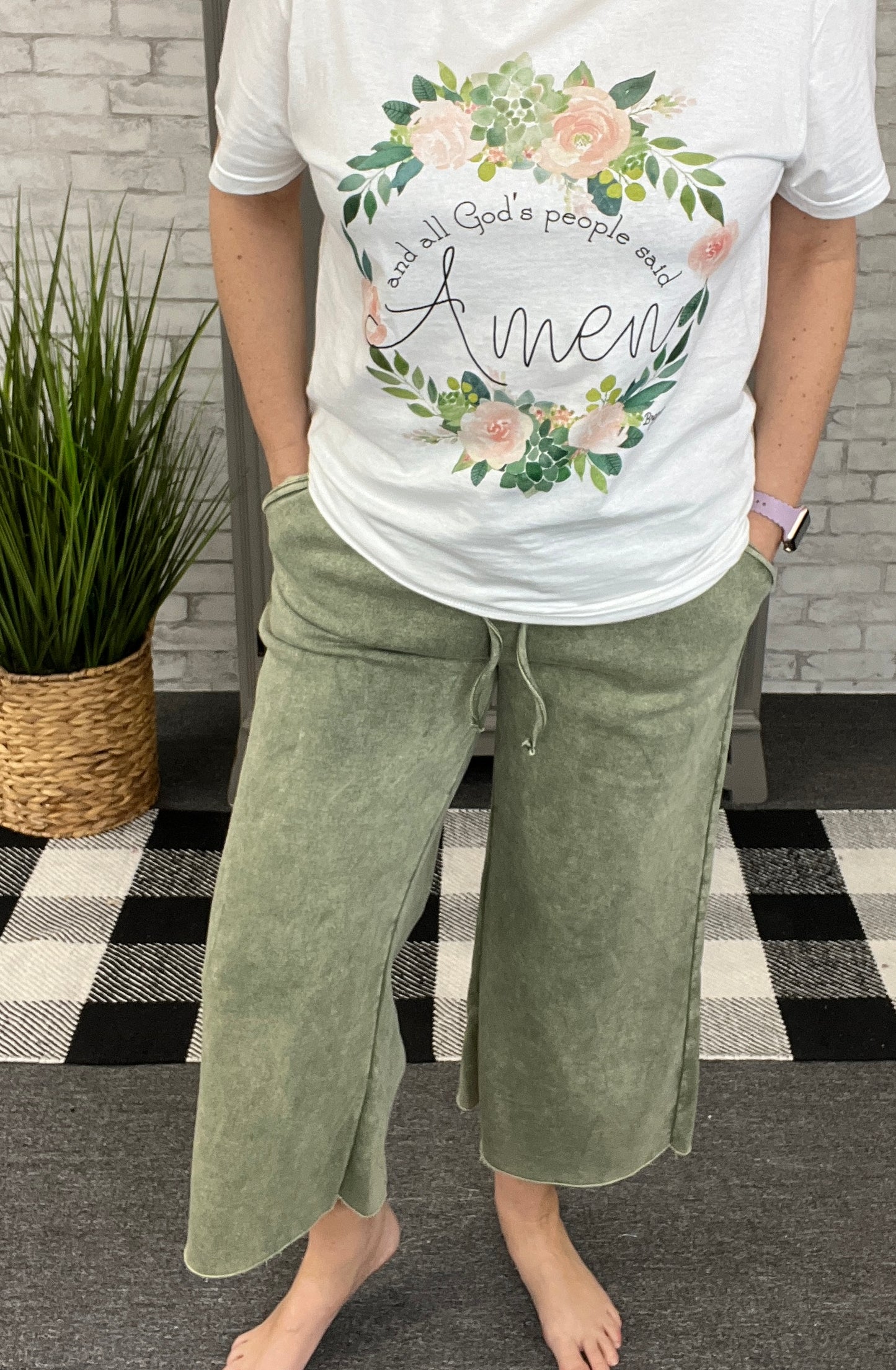 Cropped Acid Wash Wide Leg Sweatpants