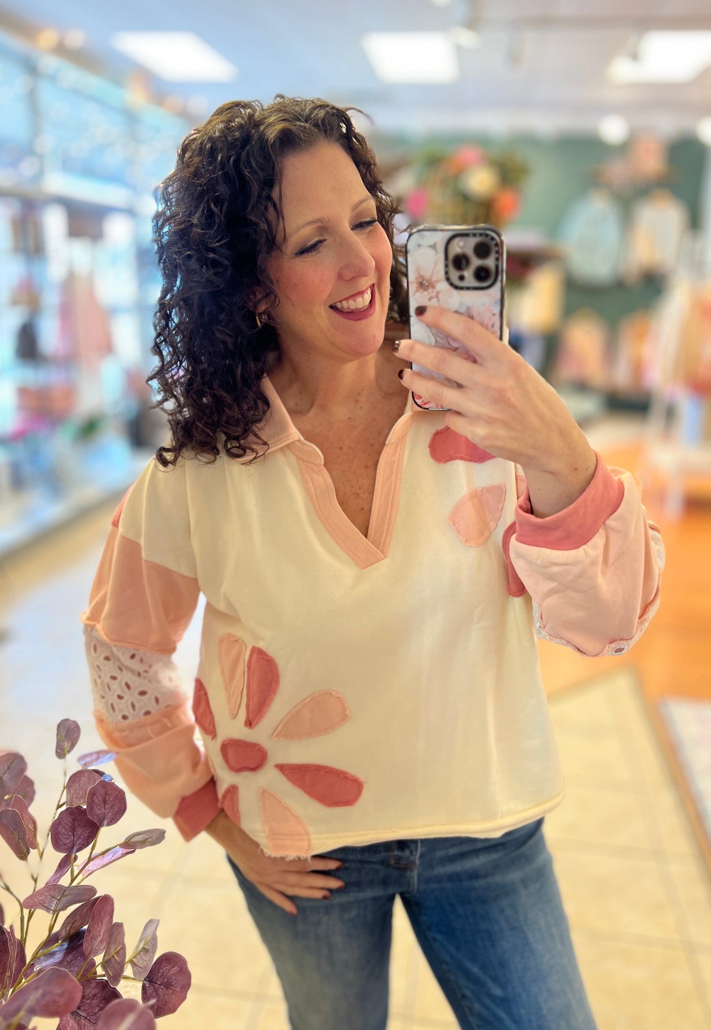 Washed Daisy V Neck Pullover