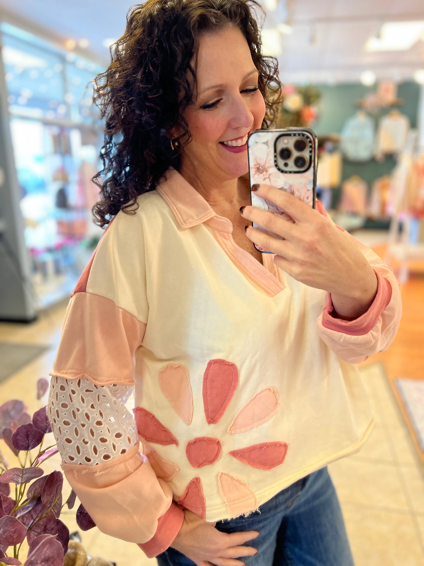 Washed Daisy V Neck Pullover