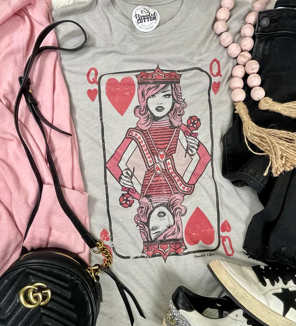 QUEEN OF HEARTS Graphic Tee