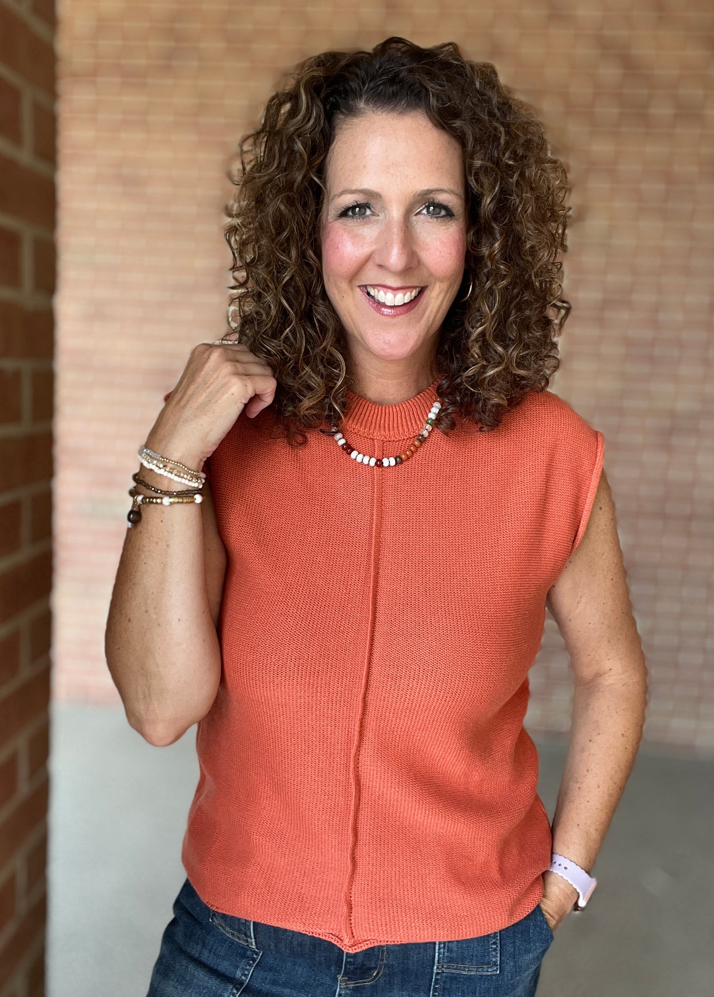 Center Seam Sleeveless Sweater