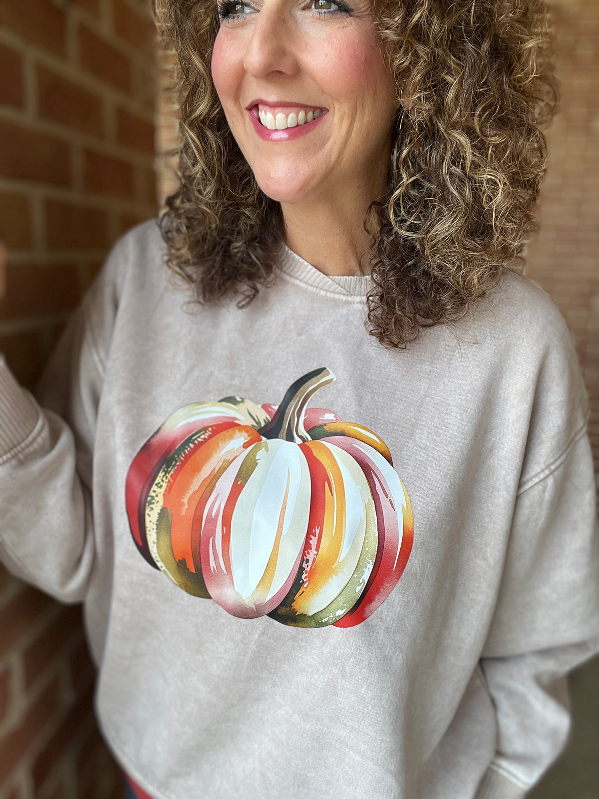 PAINTED PUMPKIN Acid Wash Sweatshirt