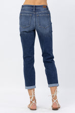 Load image into Gallery viewer, JUDY BLUE Midrise Cuffed Boyfriend Jeans
