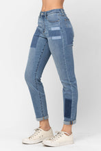 Load image into Gallery viewer, JUDY BLUE Patch Boyfriend Jeans