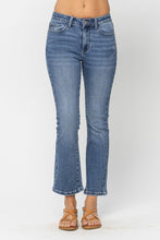 Load image into Gallery viewer, JUDY BLUE Mid-Rise Crop Bootcut