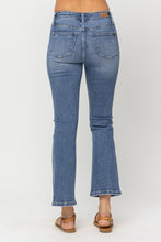 Load image into Gallery viewer, JUDY BLUE Mid-Rise Crop Bootcut