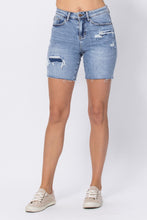 Load image into Gallery viewer, JUDY BLUE Mid Length Patch Shorts