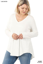 Load image into Gallery viewer, Basic Curvy Long Sleeve V-Neck Top