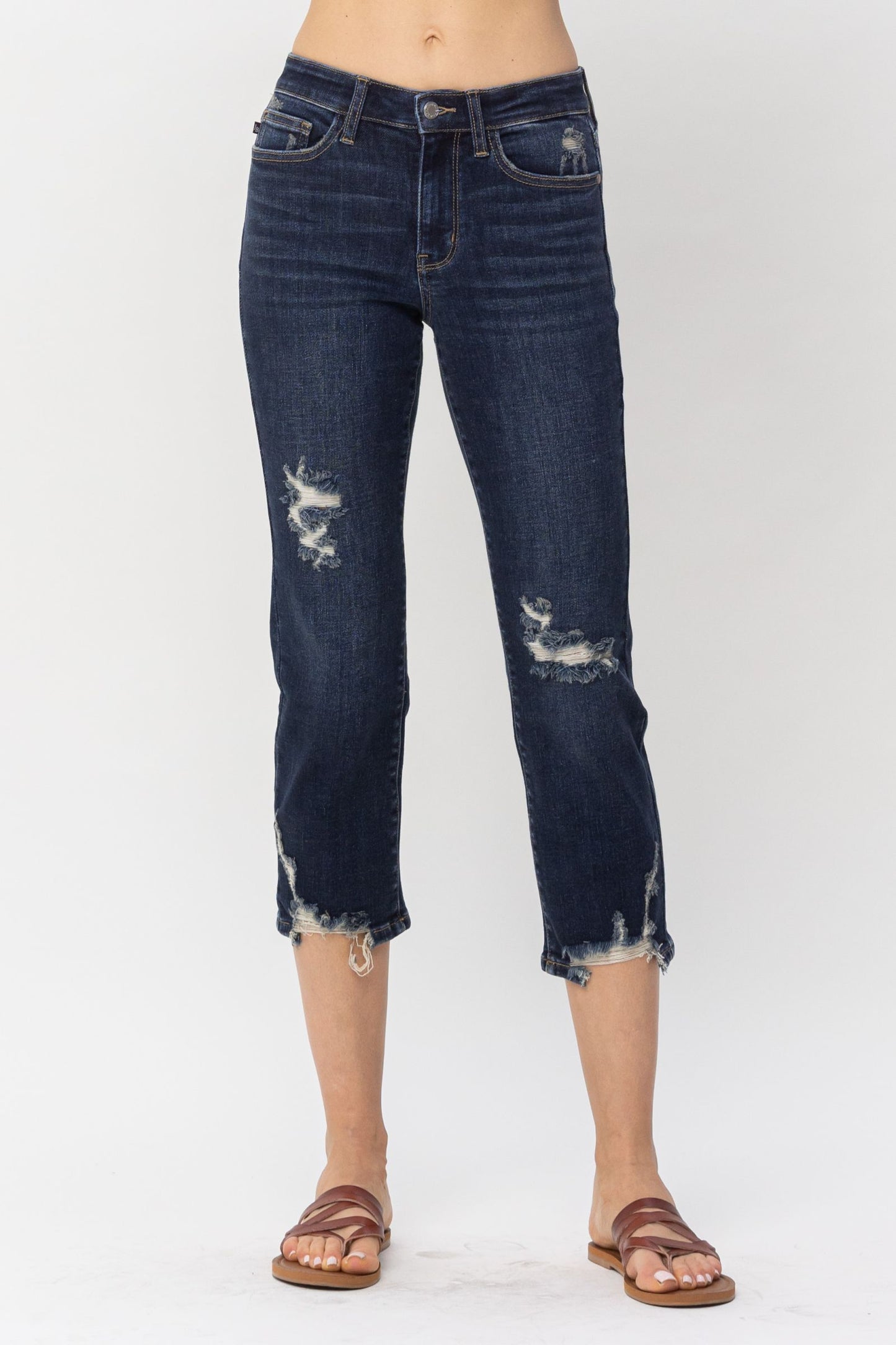JUDY BLUE Dark Distressed Hem Capri