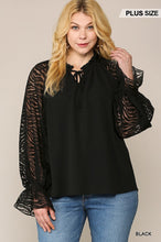 Load image into Gallery viewer, Zebra Burnout Sleeve Curvy Top