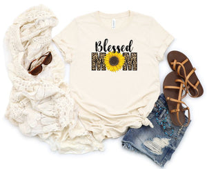 BLESSED MOM SUNFLOWER Graphic Tee