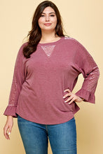 Load image into Gallery viewer, Velvet Animal Detail Curvy Top