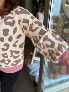 Leopard Contrast Rib Curvy Sweater