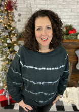 Load image into Gallery viewer, Curvy Dyed Pullover