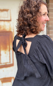 Back Bow Square Neck Top