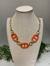 Load image into Gallery viewer, Resin Mariner Link Necklace