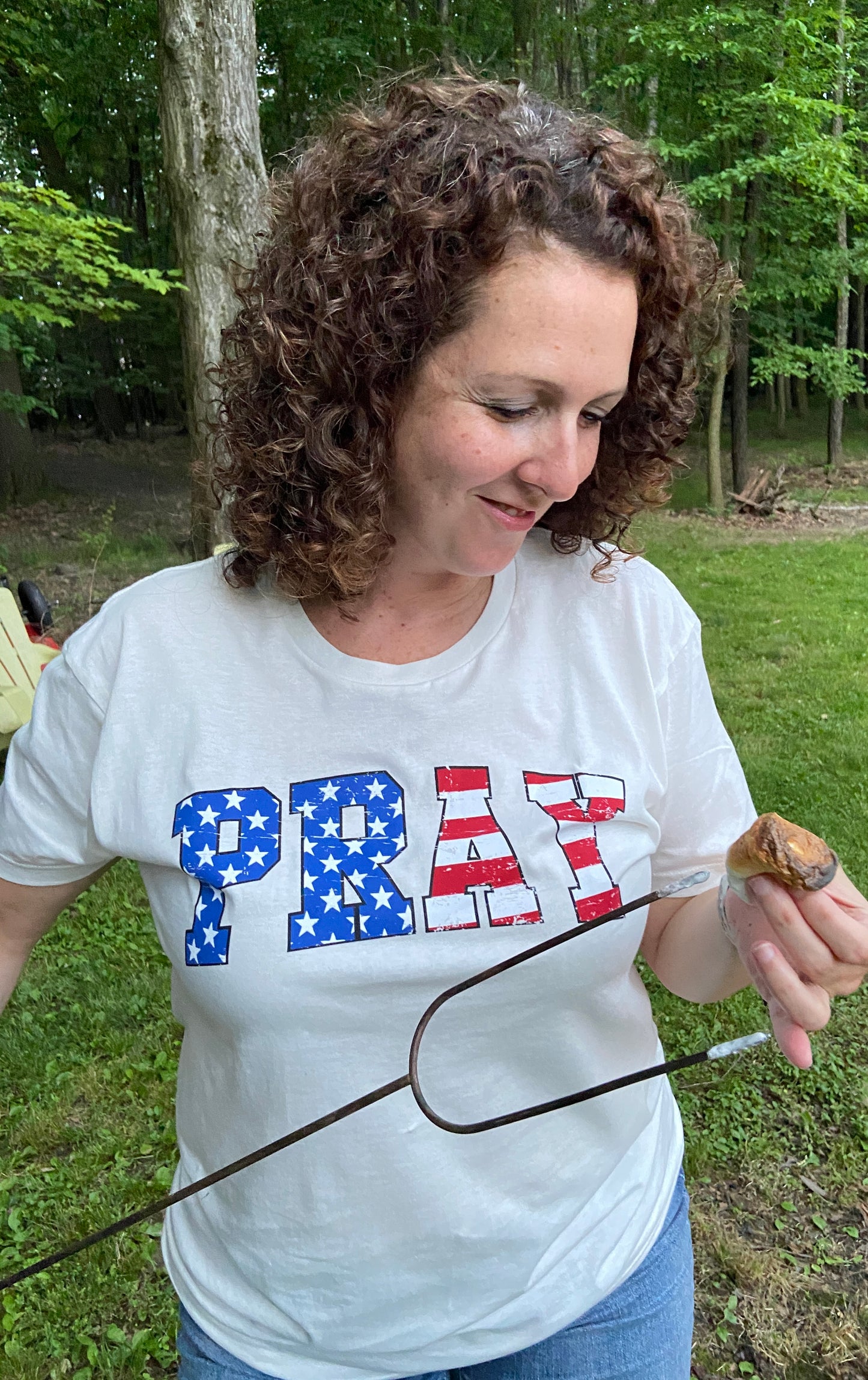 PRAY STARS & STRIPES Graphic Tee