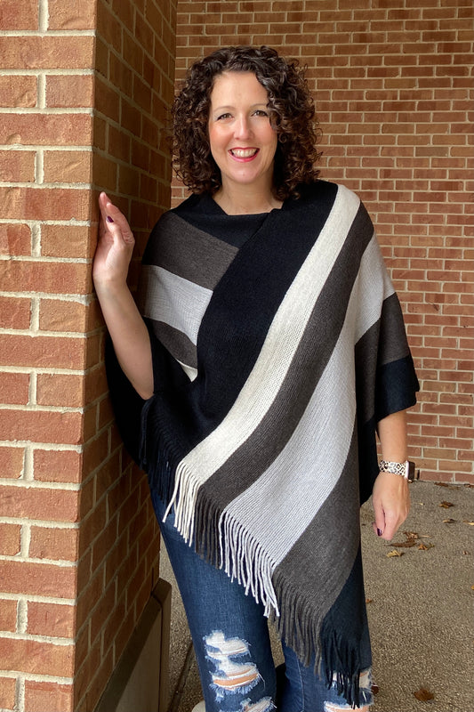 Color Block Fringe Poncho - GRAY