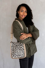 Load image into Gallery viewer, Black and Tan Leopard Crossbody Bag