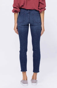 JUDY BLUE Mid-Rise Mineral Wash Relaxed Skinny Jean